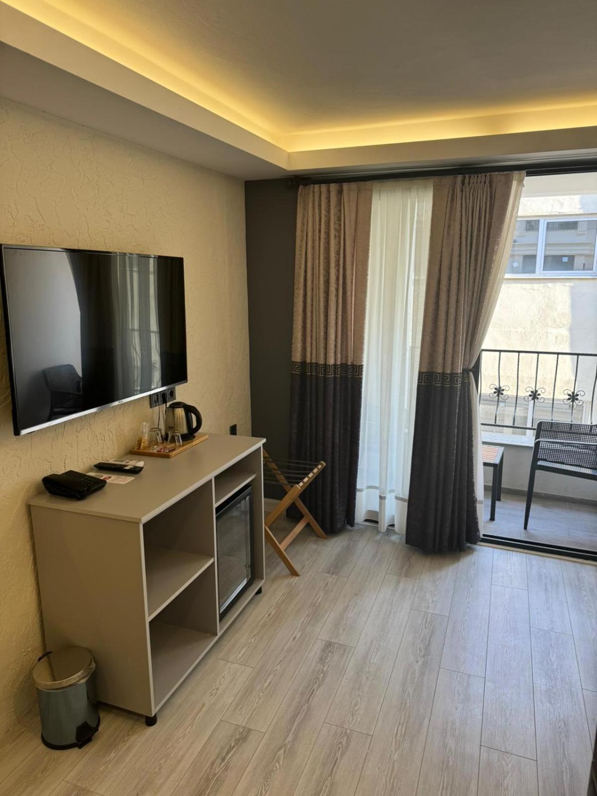 Rubby Hotel Kadikoey Istanbul Exterior foto
